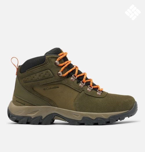Men's Columbia Newton Ridge Plus II Suede Waterproof Hiking Boots Olive | CA-M40L5