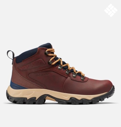 Men's Columbia Newton Ridge Plus II Waterproof Hiking Boots Burgundy | CA-J460C