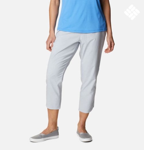 Women's Columbia PFG Tamiami Pull-On Capris Sport Pants Light Grey | CA-W16AC