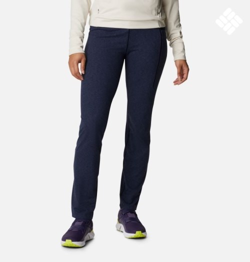 Women's Columbia Weekend Adventure Pants Navy | CA-Z01A4