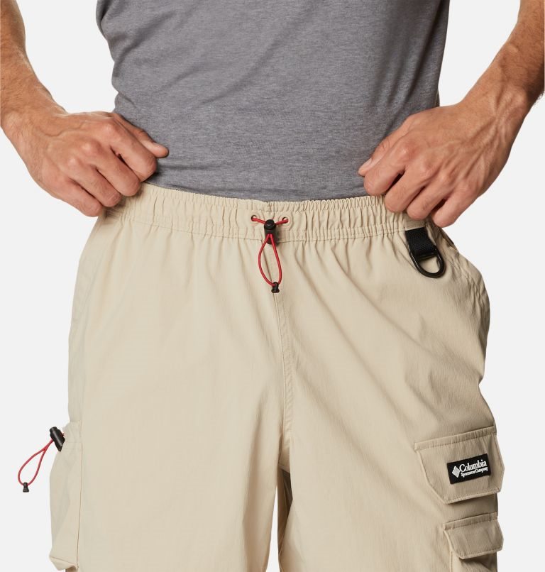 Men's Columbia Field Creek Cargo Shorts Khaki | CA-P618L