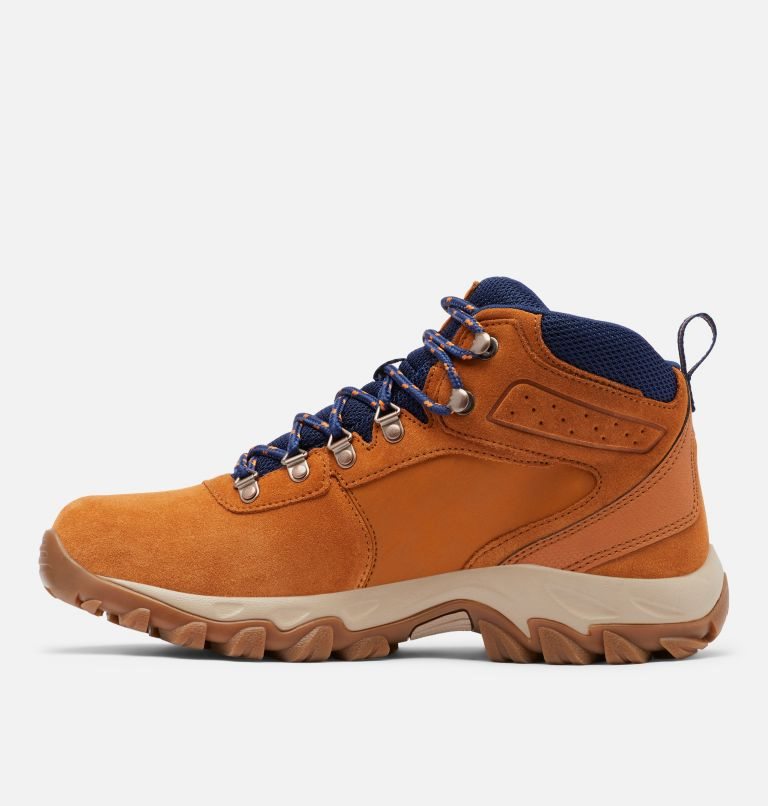 Men's Columbia Newton Ridge Plus II Suede Waterproof Hiking Boots Brown | CA-BA468