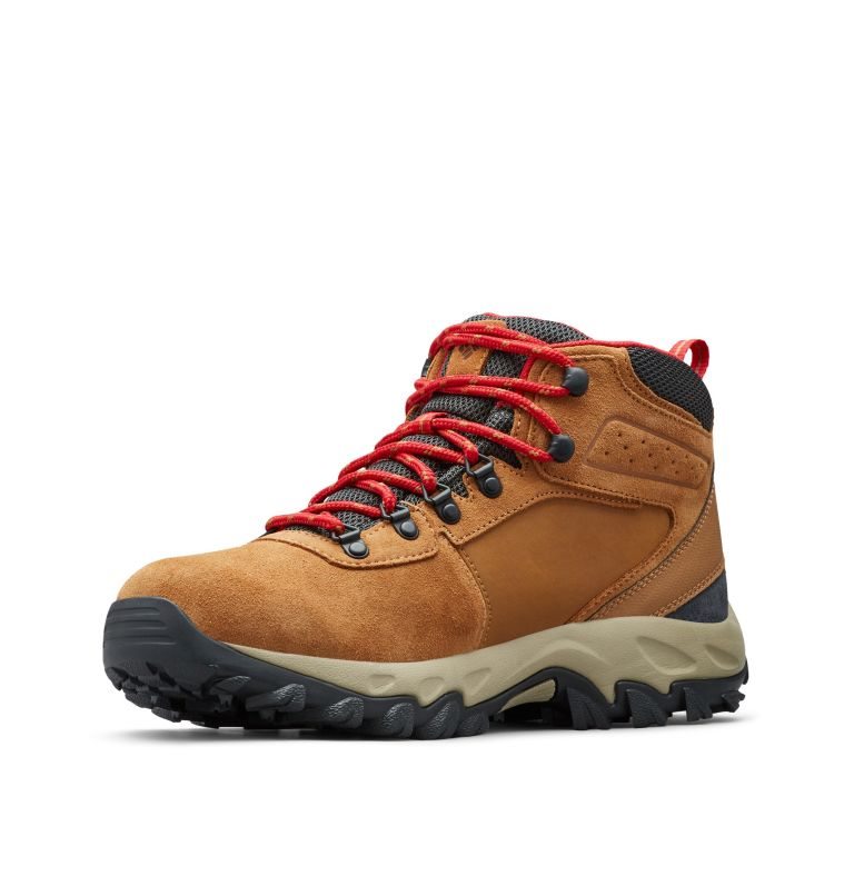 Men's Columbia Newton Ridge Plus II Suede Waterproof Hiking Boots Brown | CA-N3461