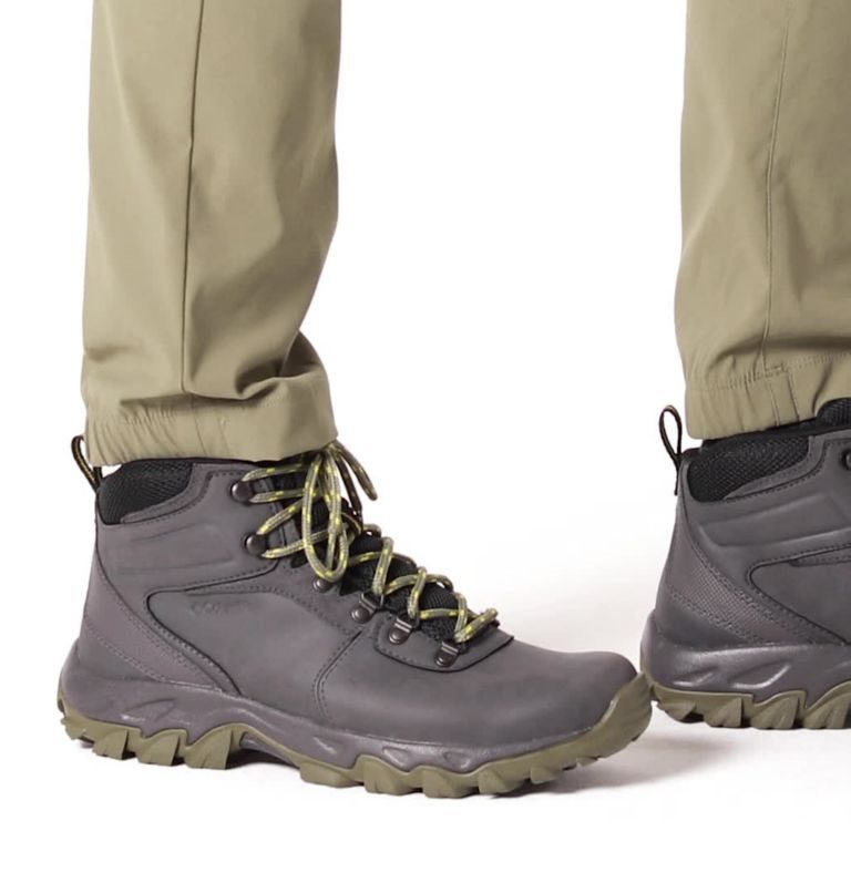 Men's Columbia Newton Ridge Plus II Waterproof Hiking Boots Dark Grey | CA-J5CL6
