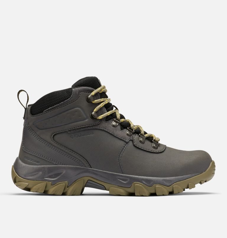 Men\'s Columbia Newton Ridge Plus II Waterproof Hiking Boots Dark Grey | CA-J5CL6