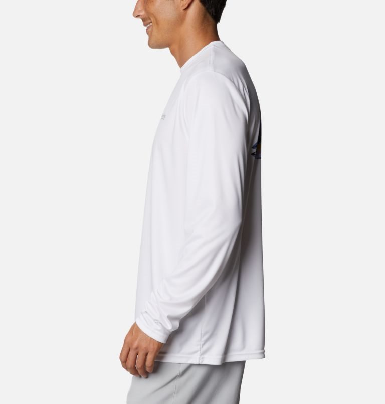 Men's Columbia PFG Terminal Tackle Carey Chen Long Sleeve Sweatshirts White | CA-Y0ACL