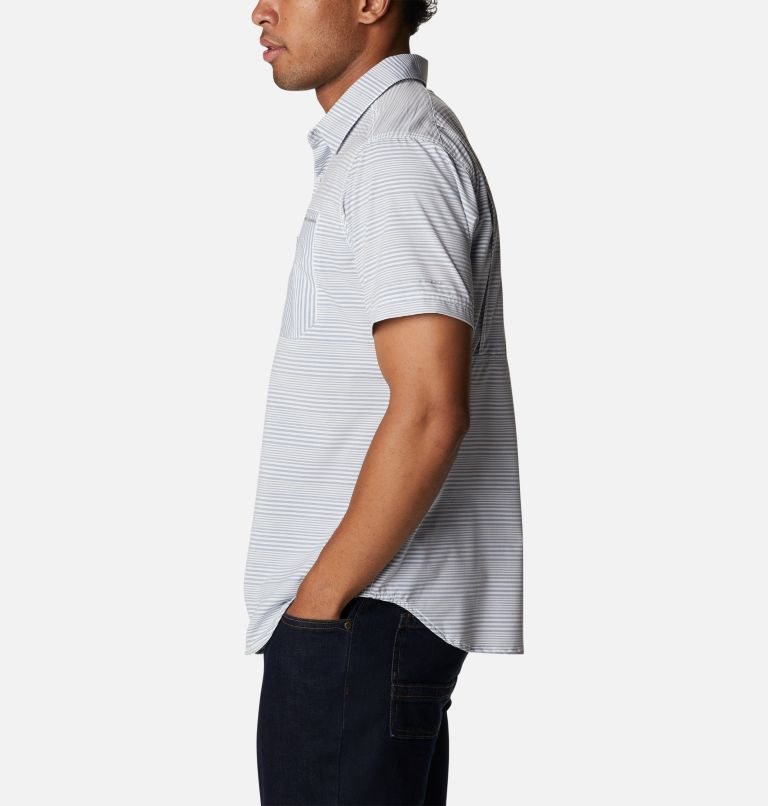 Men's Columbia Twisted Creek III Short Sleeve Shirts Stripe | CA-HC0L6