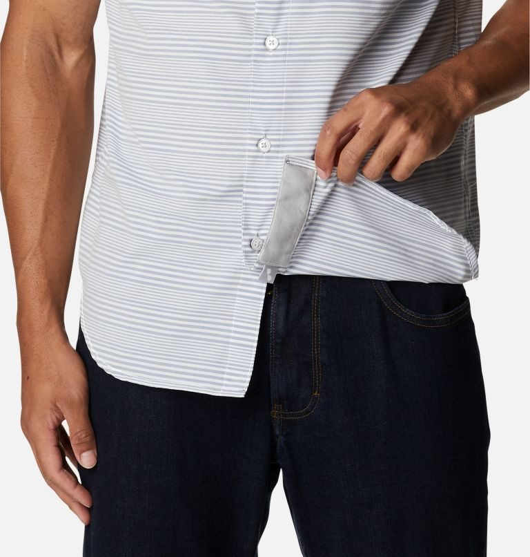 Men's Columbia Twisted Creek III Short Sleeve Shirts Stripe | CA-HC0L6