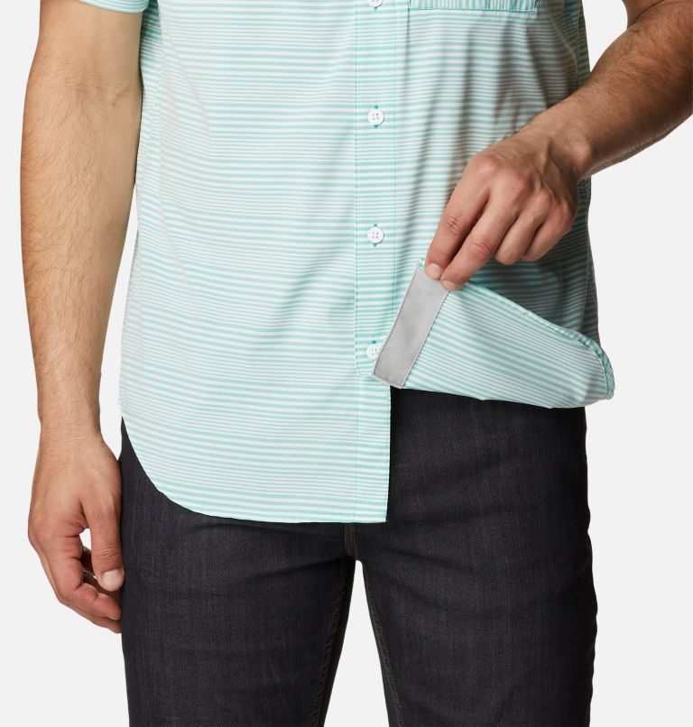 Men's Columbia Twisted Creek III Short Sleeve Shirts Stripe | CA-O3LC4