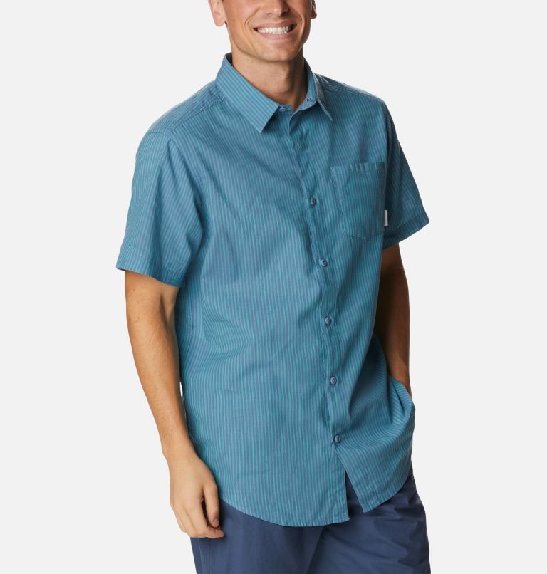 Men's Columbia Under Exposure Yarn-Dye Short Sleeve Shirts Stripe | CA-B5CL8