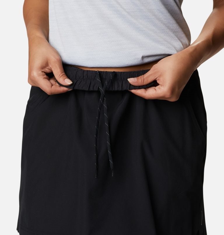Women's Columbia Alpine Chill Zero Skorts Black | CA-M83A0