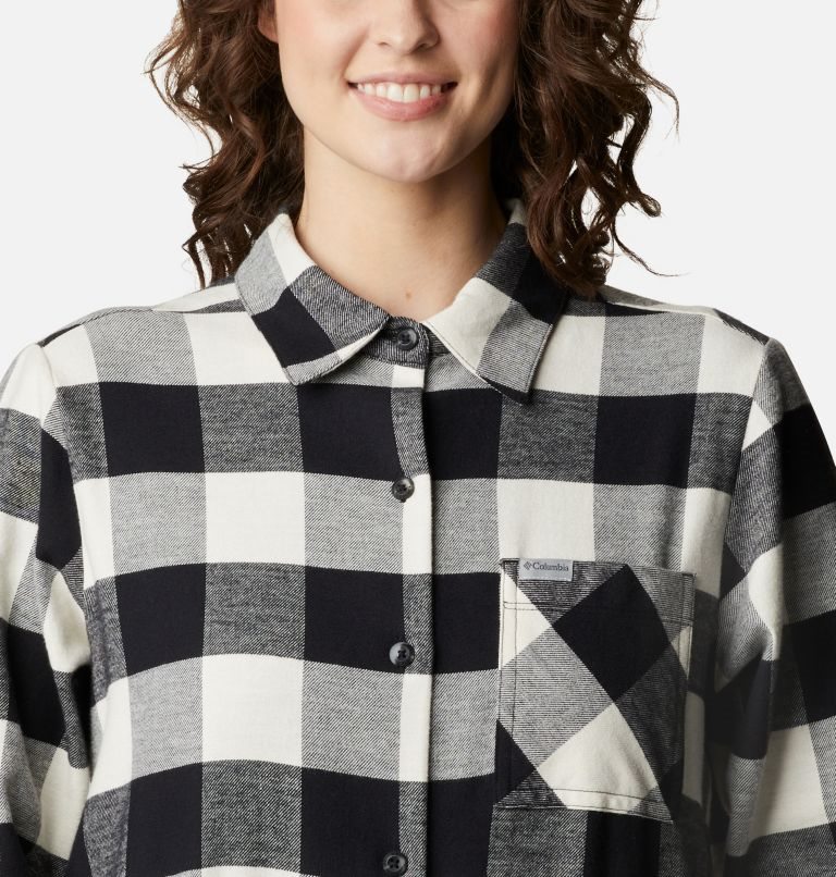 Women's Columbia Anytime Casual II Stretch Long Sleeve Shirts Black / White | CA-C4L35