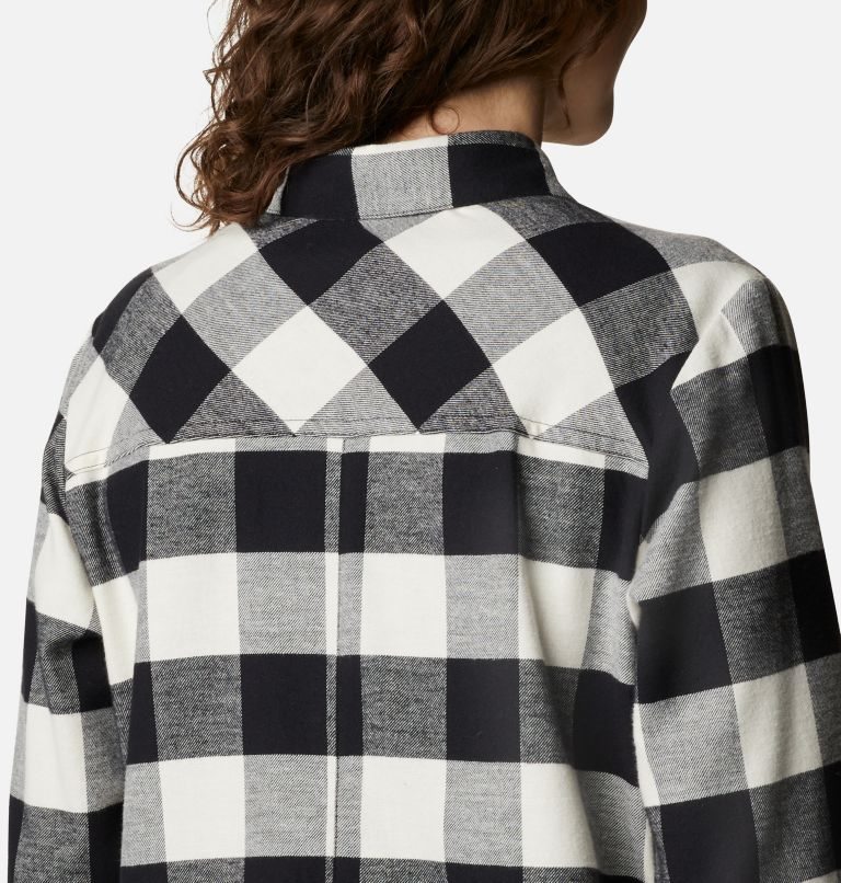 Women's Columbia Anytime Casual II Stretch Long Sleeve Shirts Black / White | CA-C4L35
