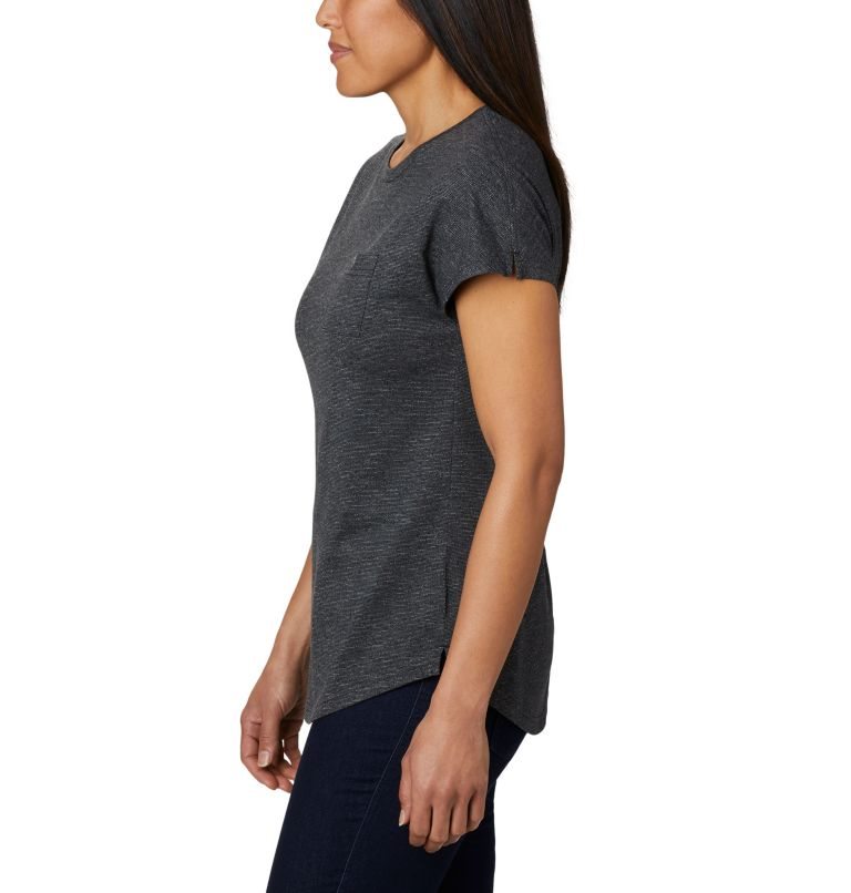 Women's Columbia Cades Cape T Shirts Black | CA-SL350