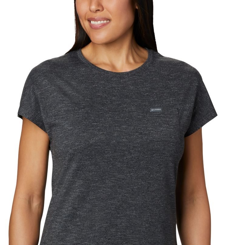 Women's Columbia Cades Cape T Shirts Black | CA-SL350