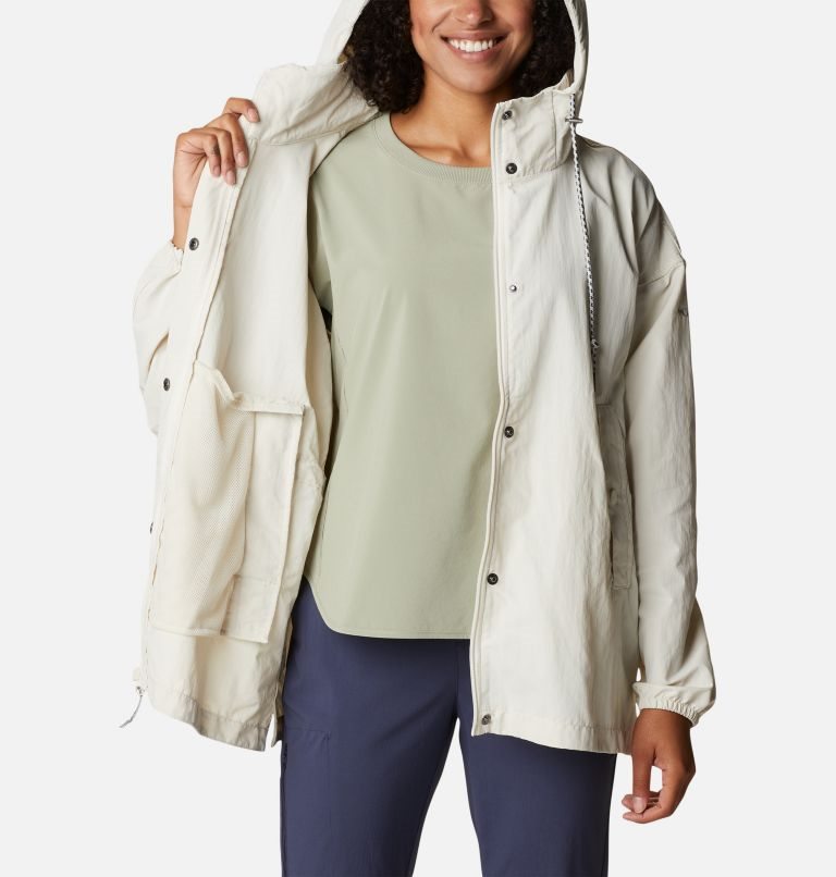 Women's Columbia Day Trippin II Rain Jackets Cream | CA-P463A