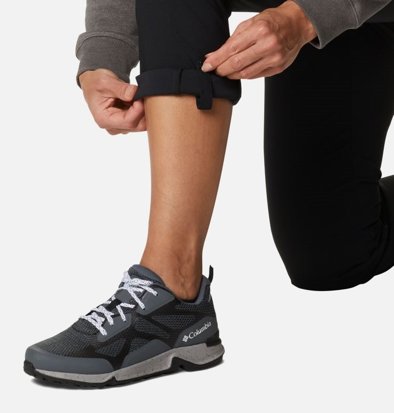 Women's Columbia Firwood Core Pants Black | CA-D851A