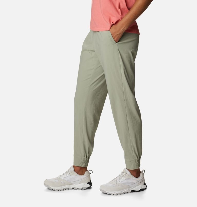 Women's Columbia On The Go Jogger Olive | CA-Q3416