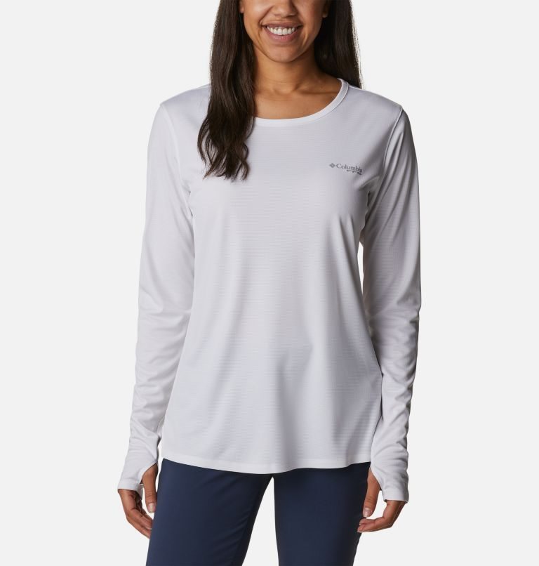 Women\'s Columbia PFG Skiff Guide Knit Long Sleeve Sweatshirts White | CA-W81L3