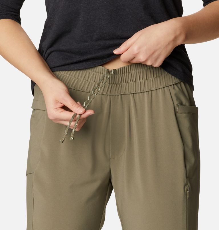Women's Columbia Pleasant Creek Convertible Pants Khaki | CA-H3CA6