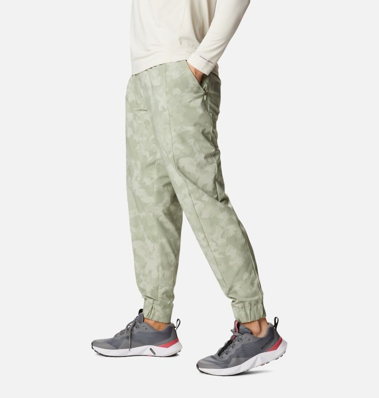Women's Columbia Pleasant Creek Jogger Olive | CA-T1A0L