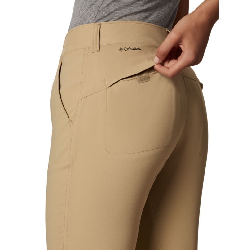 Women's Columbia Saturday Trail II Stretch Convertible Pants Khaki | CA-J41C6