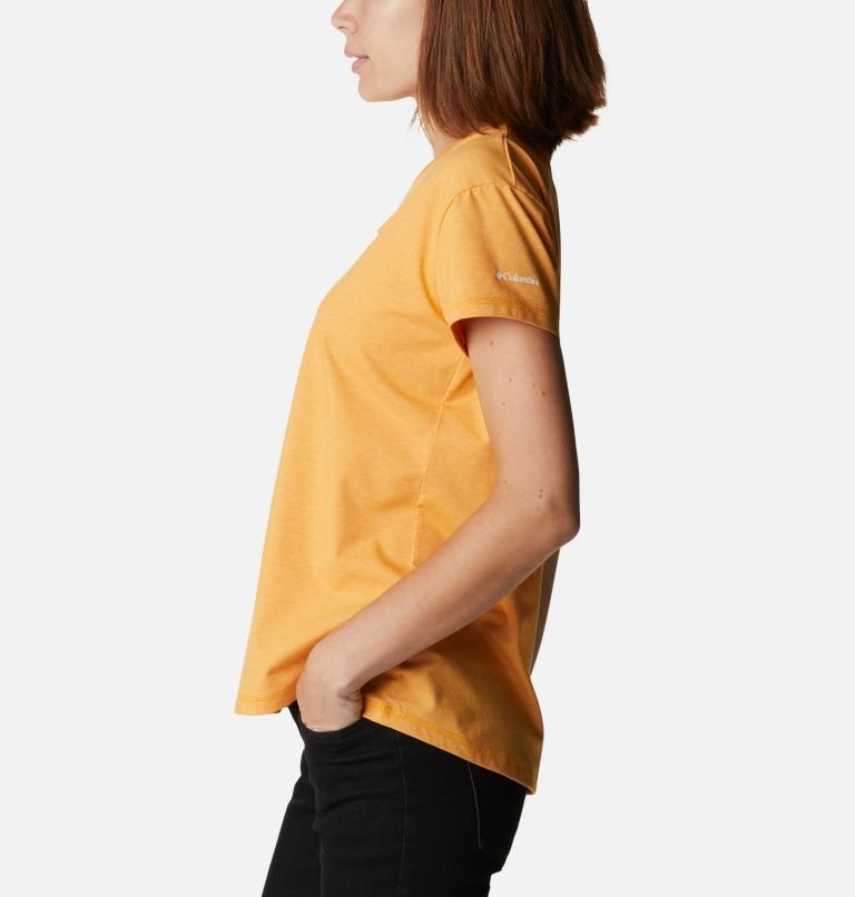 Women's Columbia Sun Trek T Shirts Mango | CA-G30L4