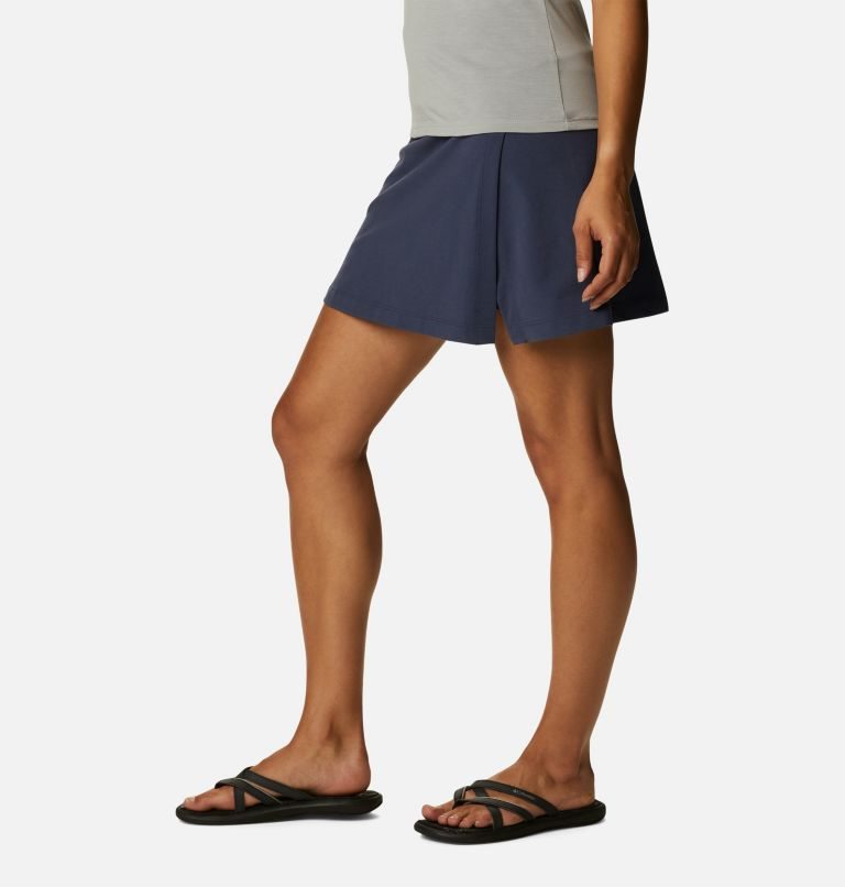 Women's Columbia Trek Skorts Navy | CA-QAL43